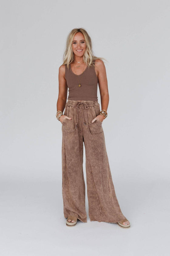 Robin Wide Leg Pant - New Mocha